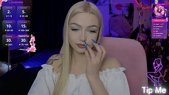Snapshot of LinaLirian chatting on May 2026 09:48:01 AM LinaLirian online show from May 2026 09:48:01 AM