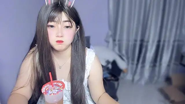 Snapshot of yuki3366 chatting on November 2025 03:32:02 PM yuki3366 online show from November 2025 03:32:02 PM