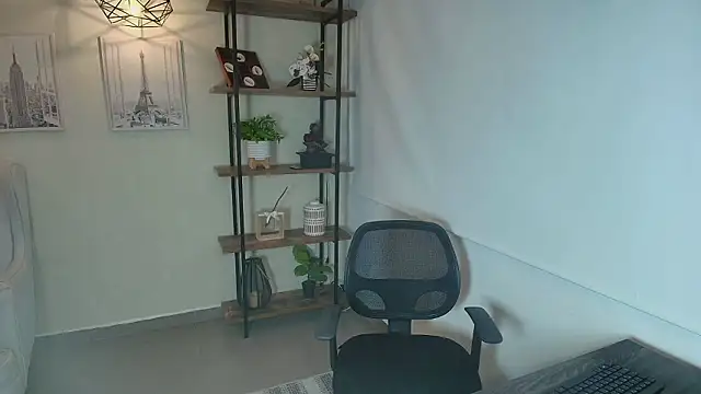  Victoria Collins online show from March 2026 11:37:02 AM