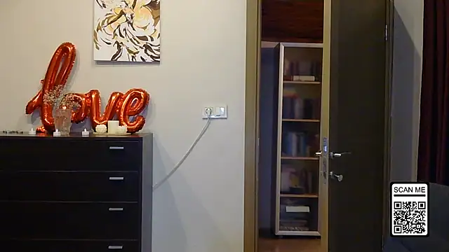 Wild Silk Desire online show from March 2026 04:55:02 PM