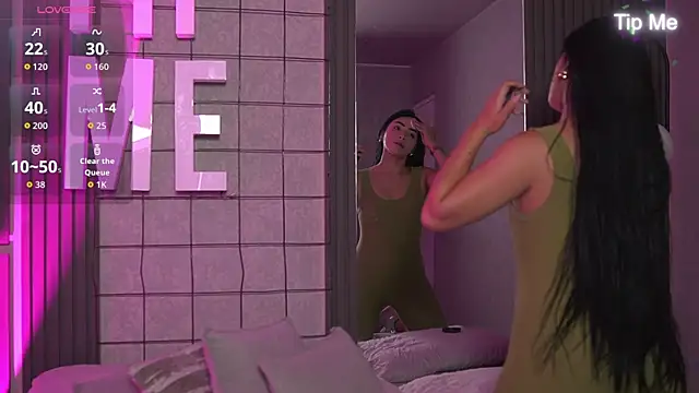 Susan wall online show from October 2025 01:34:01 PM