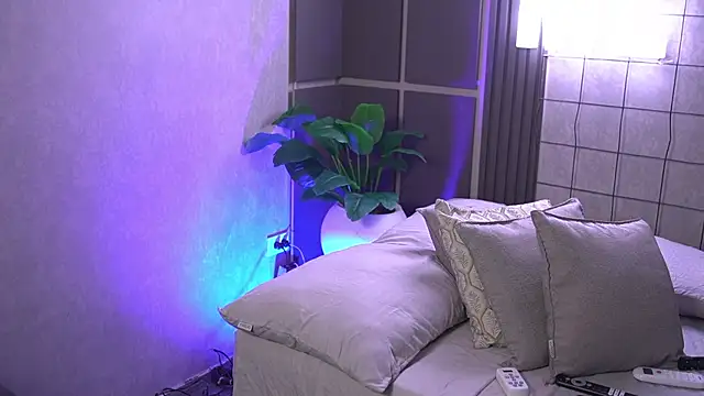 Susan wall online show from October 2025 12:41:02 PM