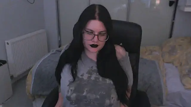 Snapshot of GothSuccubusBabe chatting on July 2026 09:39:02 PM GothSuccubusBabe online show from July 2026 09:39:02 PM