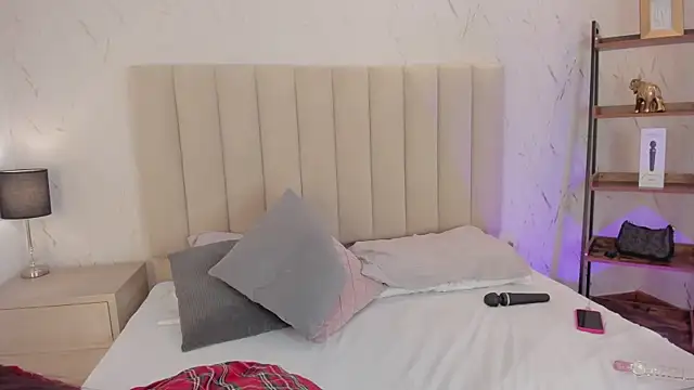 LilithHarperr  online show from April 2026 04:30:01 AM