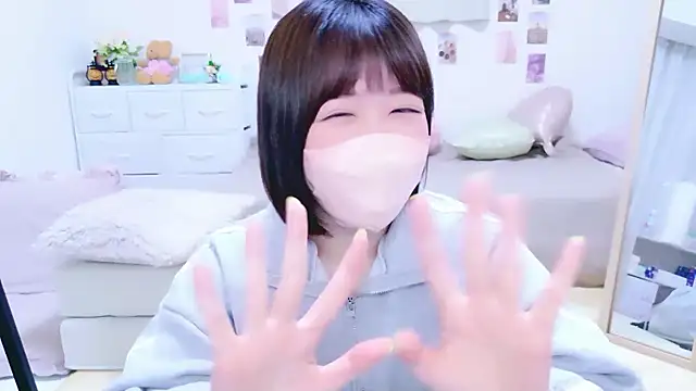 Snapshot of _suika_ chatting on March 2026 12:07:01 PM suika online show from March 2026 12:07:01 PM