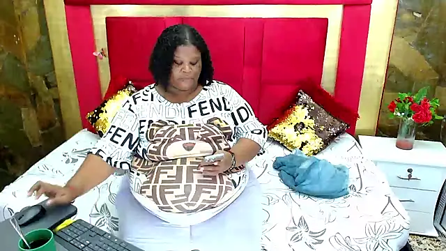 Exoticbigmandy online show from February 2025 03:01:02 PM