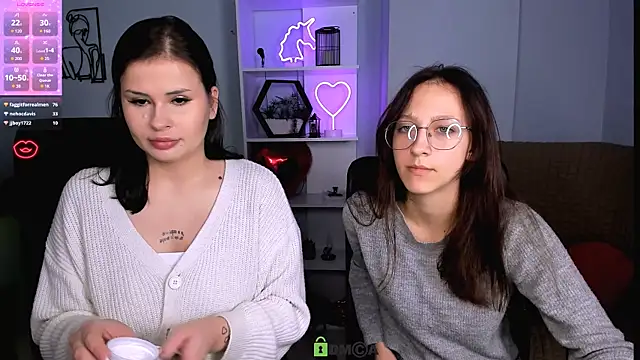 jeren smile online show from November 2025 08:21:02 PM