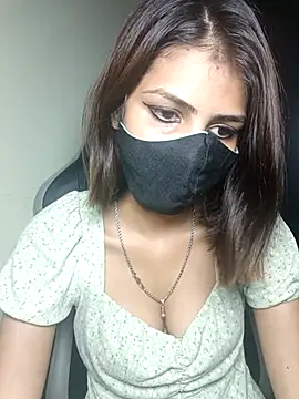 Isha Sax online show from September 2025 06:57:02 AM