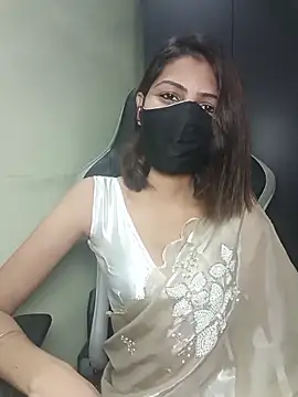 Isha Sax online show from October 2025 08:07:01 AM