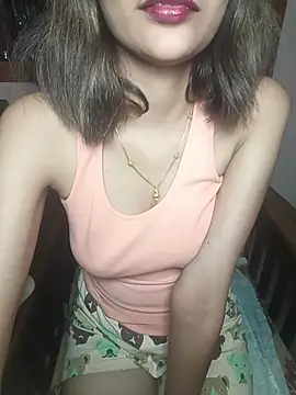 Isha Sax online show from November 2025 05:02:01 PM