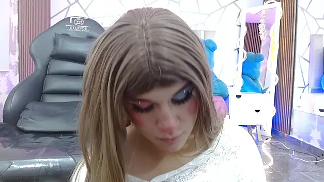 ocean tay online show from November 2025 08:18:01 PM