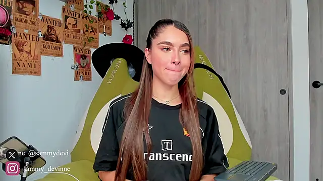 Snapshot of sammy_devinne chatting on October 2025 08:09:02 PM sammy devinne online show from October 2025 08:09:02 PM