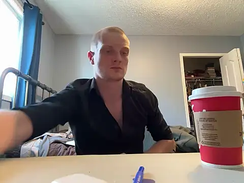 lustylyndon online show from March 2025 10:37:02 PM