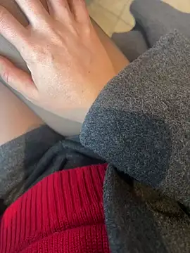 xiaoyuan01 online show from February 2026 02:10:01 AM