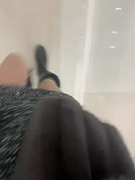 xiaoyuan01 online show from March 2026 02:18:01 AM