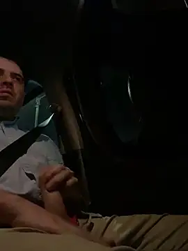 uto857 online show from December 2025 01:33:01 AM