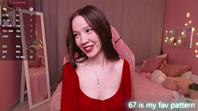 Snapshot of Shriya_Sarann chatting on February 2026 02:03:01 PM Shriya Sarann online show from February 2026 02:03:01 PM