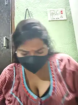 Liyaa 24 online show from February 2026 04:05:02 PM