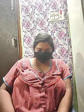 Liyaa 24 online show from March 2026 06:41:02 PM