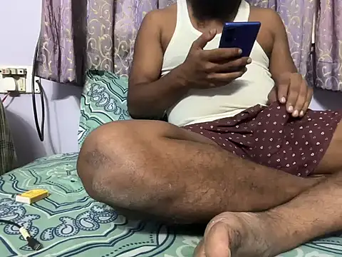 Snapshot of Matt6102 chatting on November 2025 06:43:01 PM Matt6102 online show from November 2025 06:43:01 PM