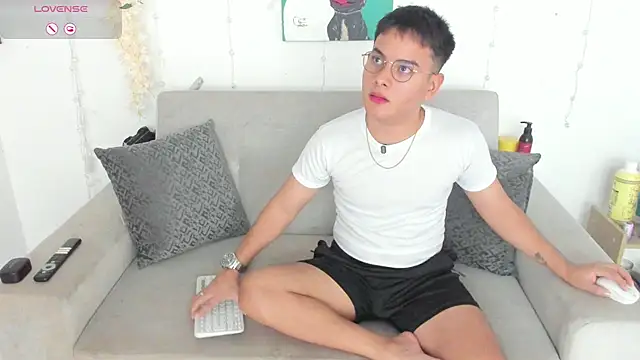 Young Ben online show from June 2026 12:28:02 PM