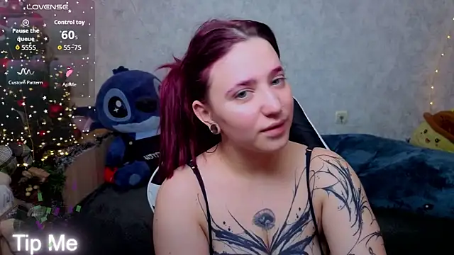 Snapshot of Mini_Lady1 chatting on January 2026 09:44:02 AM Mini Lady1 online show from January 2026 09:44:02 AM