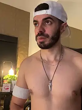 AxelThompson  online show from November 2025 12:07:01 PM