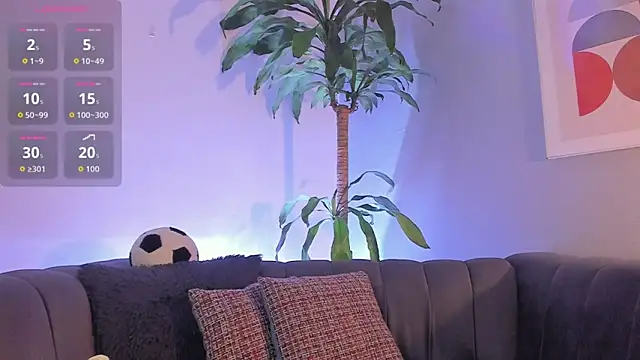 AxelThompson  online show from January 2026 12:07:01 PM