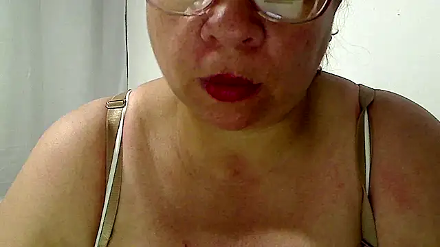 Snapshot of luciana69hot chatting on July 2026 04:42:02 PM luciana69hot online show from July 2026 04:42:02 PM