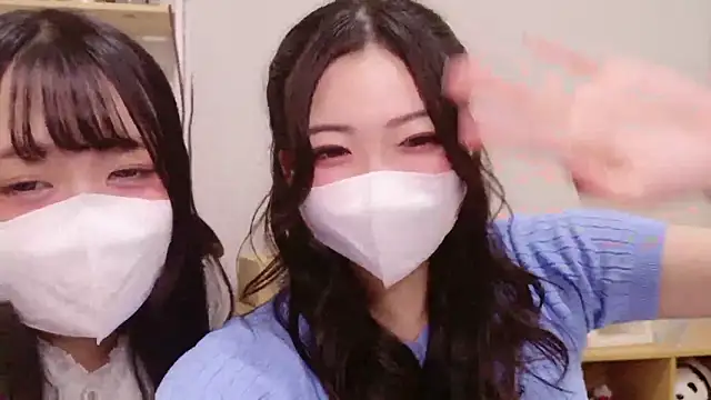 Snapshot of SUI-Strong chatting on September 2025 12:21:01 PM SUI-Strong online show from September 2025 12:21:01 PM