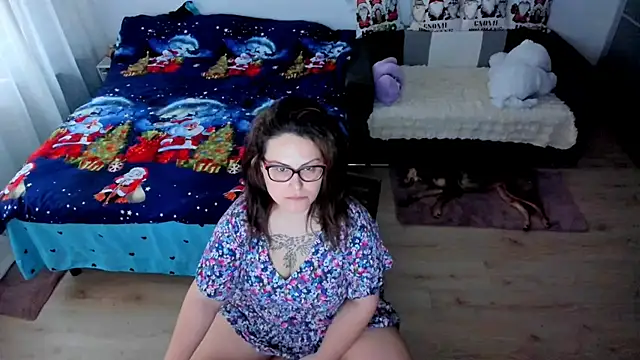 Snapshot of Squirt_Kimm chatting on November 2025 09:44:02 AM Squirt Kimm online show from November 2025 09:44:02 AM