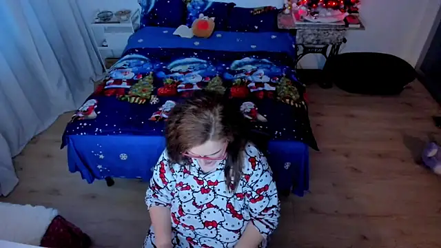 Snapshot of Squirt_Kimm chatting on December 2025 02:03:01 PM Squirt Kimm online show from December 2025 02:03:01 PM