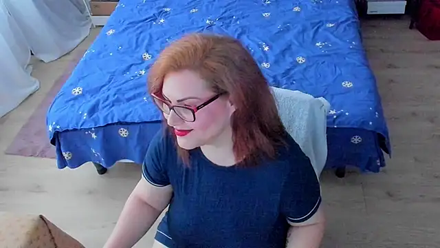 Snapshot of Squirt_Kimm chatting on January 2026 12:10:01 PM Squirt Kimm online show from January 2026 12:10:01 PM