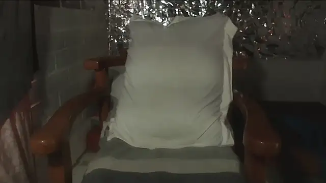 rose-crystal online show from October 2025 09:57:01 PM