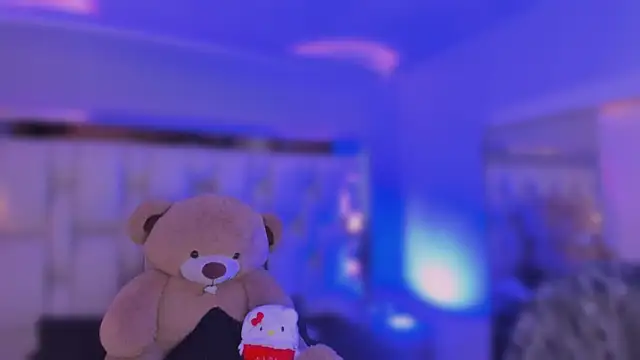 revenmiller  online show from February 2026 07:21:01 PM