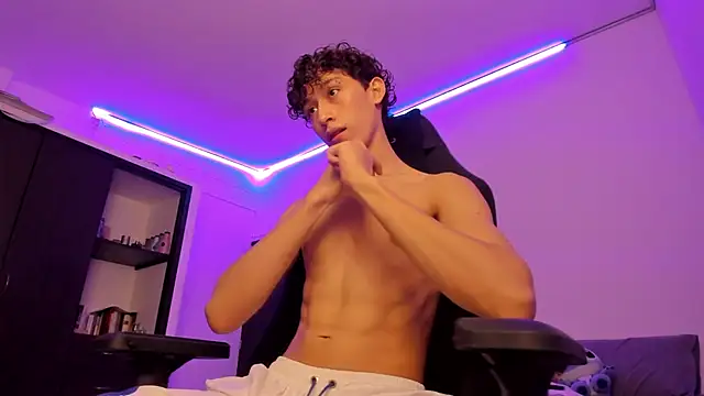 velvet skyn online show from September 2025 04:56:02 AM