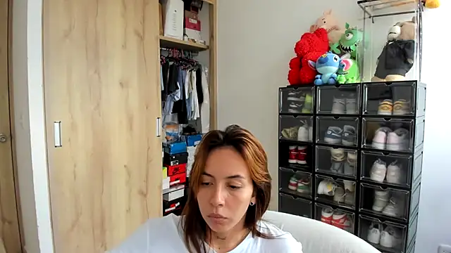 Snapshot of double_trouble_ chatting on February 2025 05:32:02 PM double trouble online show from February 2025 05:32:02 PM