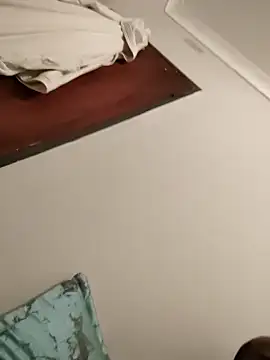 kulliguy online show from December 2025 08:59:01 PM