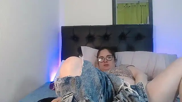 KrystalAdams online show from July 2026 02:41:02 PM