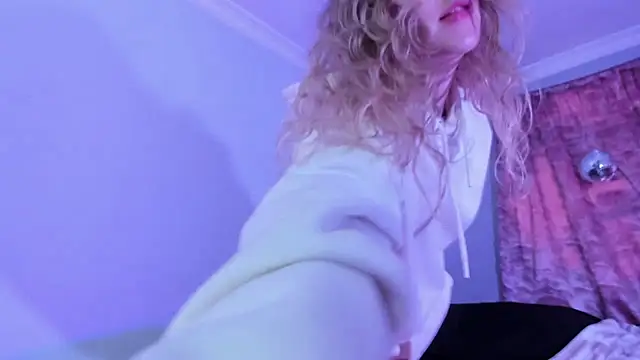 Pamela Squirtt online show from November 2025 12:16:01 PM