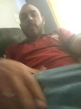 Snapshot of jfgustavo001 chatting on March 2026 05:51:02 PM jfgustavo001 online show from March 2026 05:51:02 PM