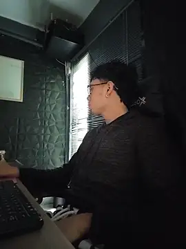 jacobs shelby online show from February 2026 12:25:01 PM