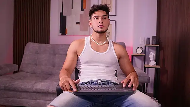 DaviesBrown online show from October 2025 08:33:02 PM