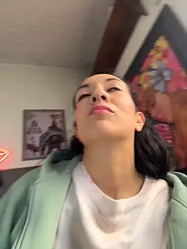 SALOME KORLAND online show from October 2025 06:31:02 PM