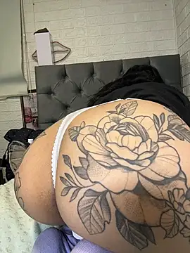 SALOME KORLAND online show from November 2025 05:09:01 PM