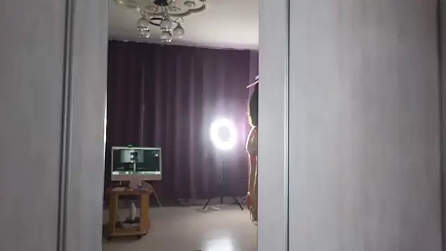 EvoletteLouLou online show from March 2026 01:51:02 PM