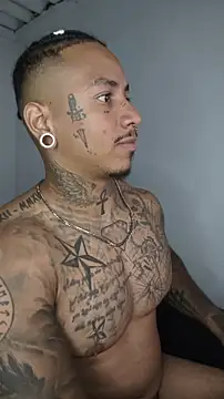 Snapshot of David_tatto1 chatting on June 2026 03:55:01 AM David tatto1 online show from June 2026 03:55:01 AM