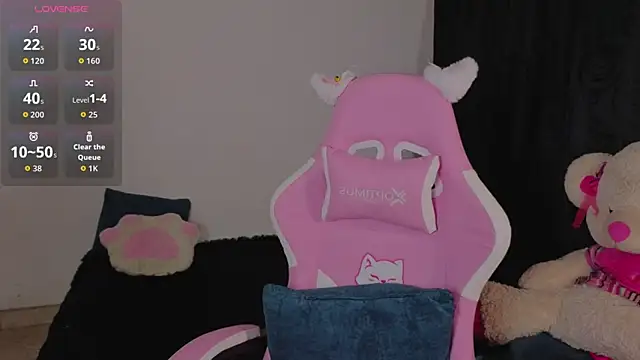 Gaby  Howards online show from November 2025 07:02:02 PM