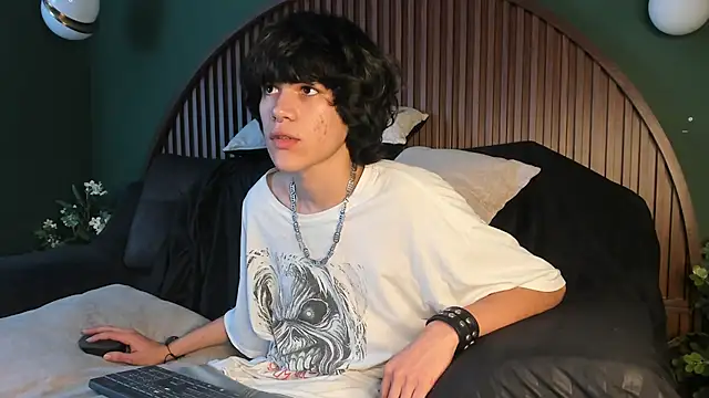 Diamond twink online show from July 2026 09:13:01 AM
