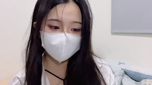 Snapshot of LHeart chatting on September 2025 01:49:02 PM LHeart online show from September 2025 01:49:02 PM